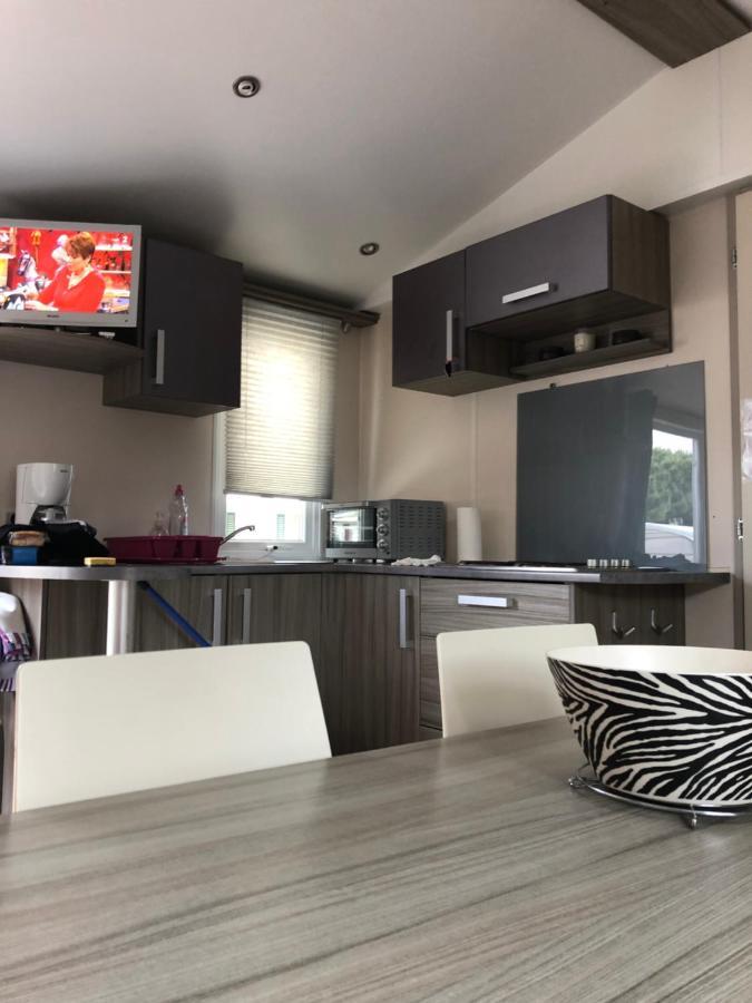 Celine Mobil Home Port-la-Nouvelle Exterior foto